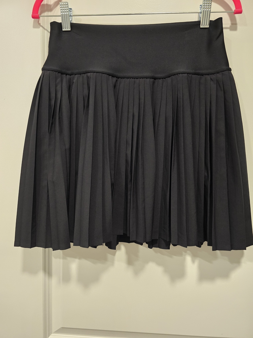 Alo Yoga Grand Slam Tennis Skirt - Pleated Black Skort Large - Picture 2 of 5